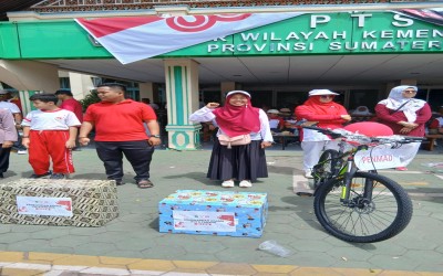 Bertabur Doorprize diraih MTsN 1 Kota Padang Jalan Sehat Kerukunan